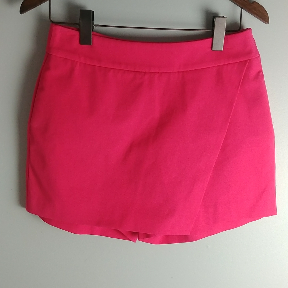 Crown & Ivy Skorts